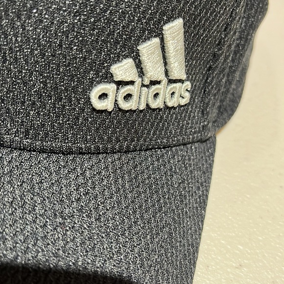 NWOT Adidas Baseball Hat - Picture 2 of 8
